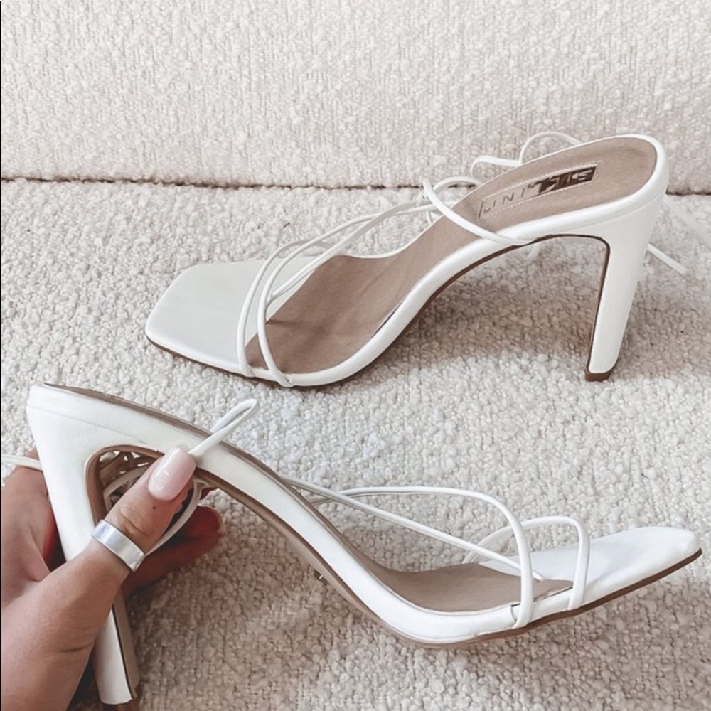NWT BILLINI Yvette Lace Up Heels size 5 SOLD OUT